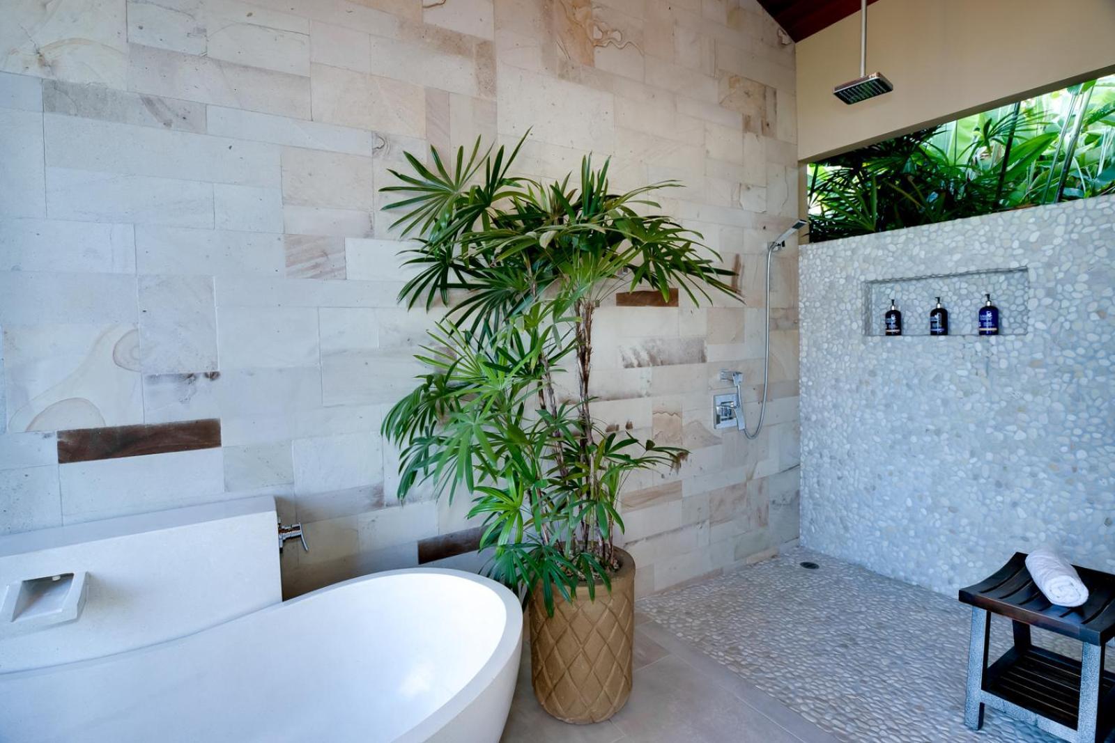 Golden Pineapple Villas-Adults Only Uvita Exterior photo