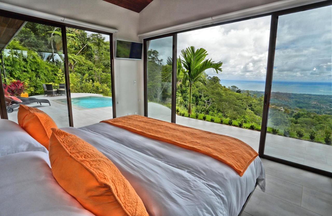 Golden Pineapple Villas-Adults Only Uvita Exterior photo